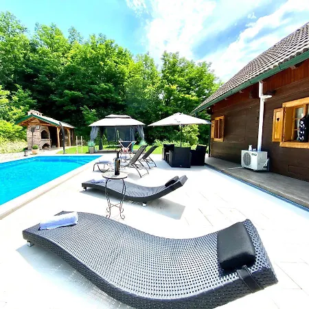 Holiday House Dorota Mala Erpenja Exterior photo